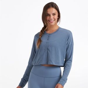 Vuori Avalon Henley in Cloud Size Small